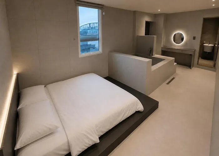 With Moon Appartement *